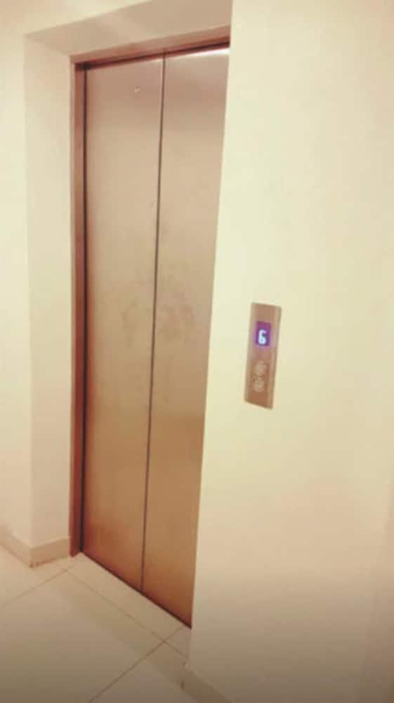 Chauhan Inn Bangkok Zewnętrze zdjęcie